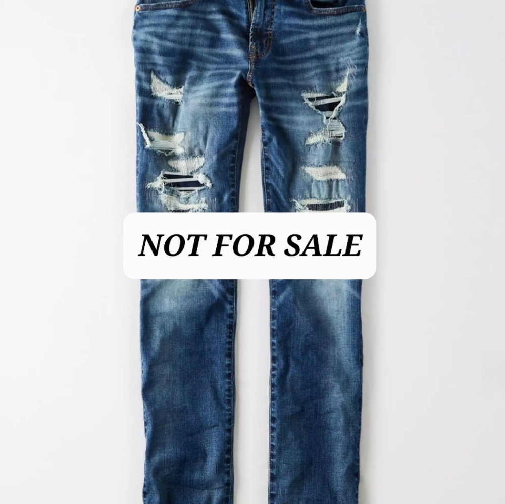 American Eagle ripped jeans boys size 26×28